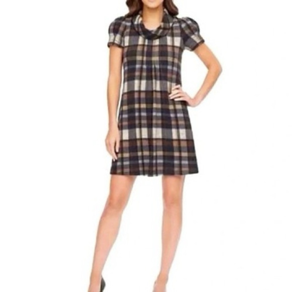 JH COLLECTIBLES DRESS W FRONT COWL NECK AND SHORT SLEEVES FIT AND FLARE XL LINED